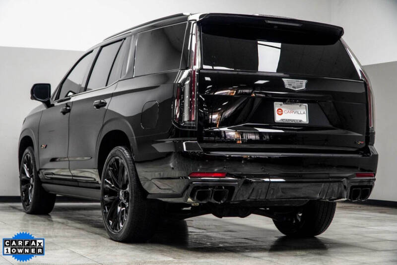 2025 Cadillac Escalade-V