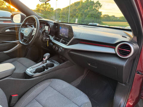 2024 Chevrolet Trax RS