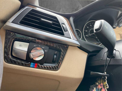 2016 BMW 3 Series 320i xDrive