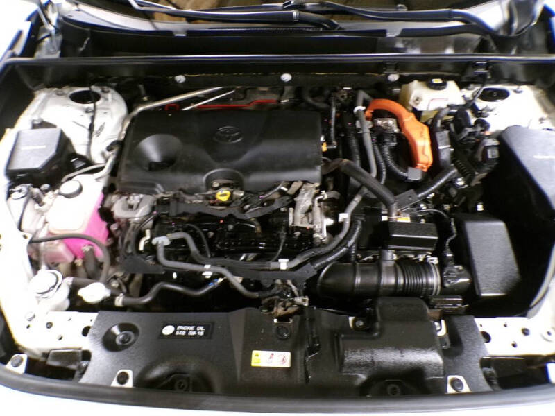 2021 Toyota RAV4 Hybrid XLE