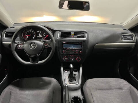 2015 Volkswagen Jetta