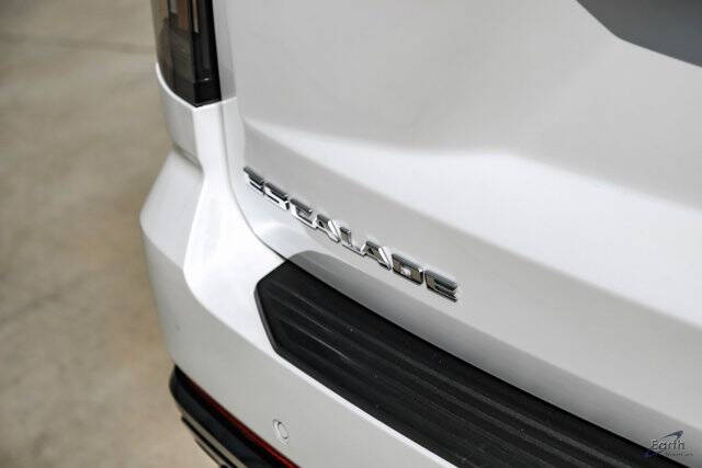 2025 Cadillac Escalade-V