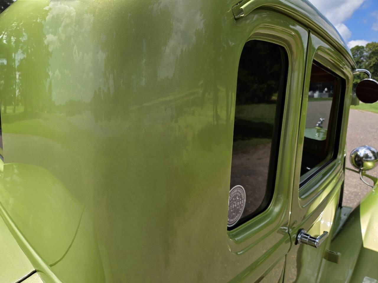 1930 Dodge 5-Window Coupe 106
