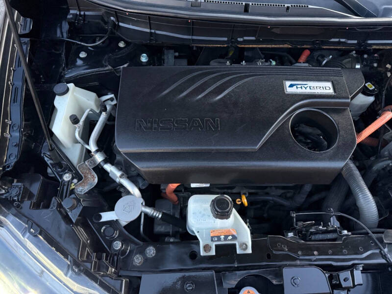 2017 Nissan Rogue Hybrid