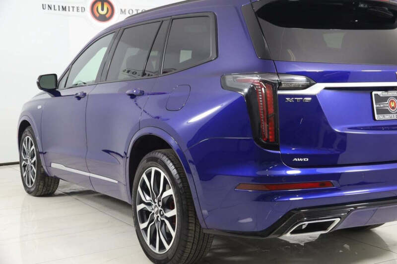 2023 Cadillac XT6 Sport