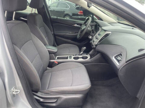 2018 Chevrolet Cruze LS Auto