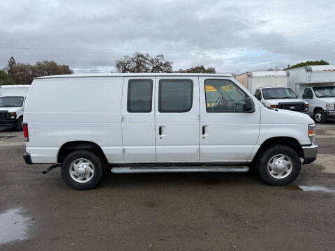 2014 Ford E-Series E-250