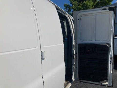 2017 Chevrolet Express 2500