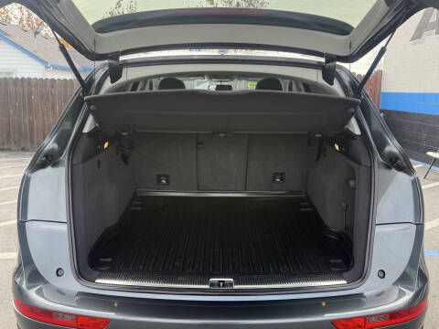 2016 Audi Q5 2.0T quattro Premium Plus