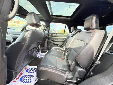 2017 Ford Explorer Sport