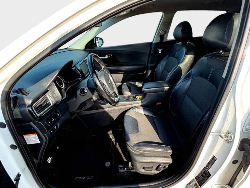 2017 Kia Niro EX