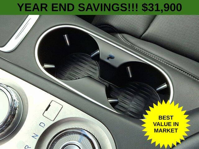 2023 Genesis GV70 2.5T Standard