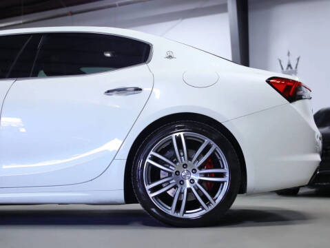 2021 Maserati Ghibli GranLusso