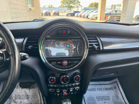 2017 MINI Hardtop 4 Door Cooper S