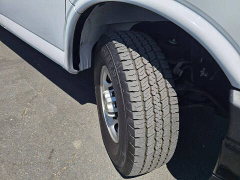 2022 Chevrolet Express 3500