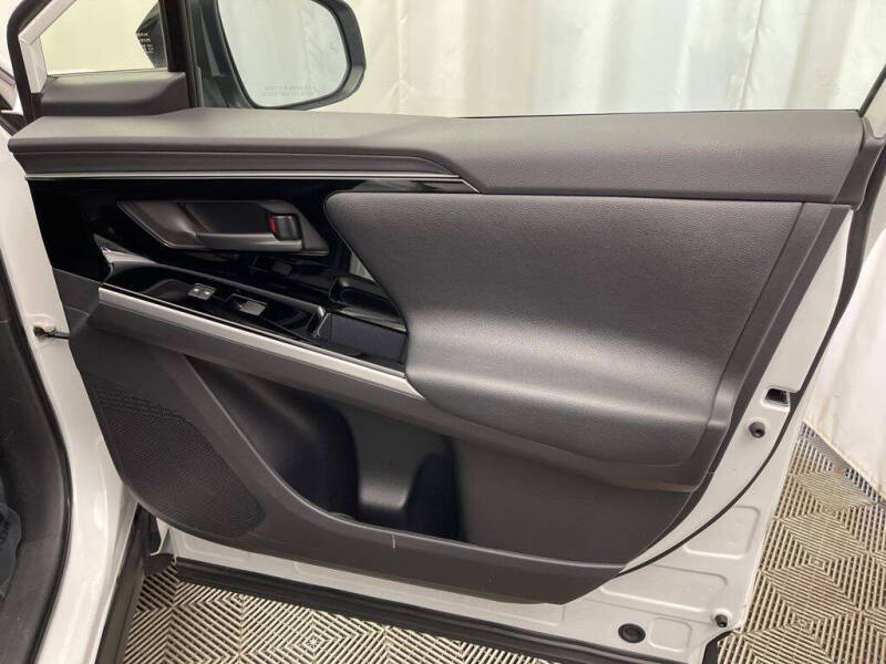 2023 Toyota bZ4X XLE