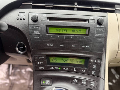 2010 Toyota Prius II