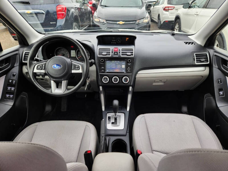 2017 Subaru Forester 2.5i
