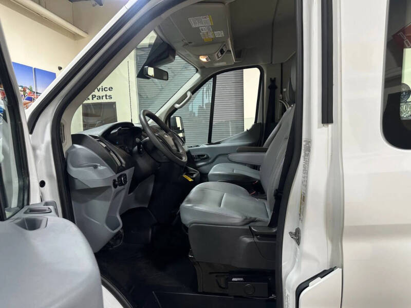 2019 Ford Transit