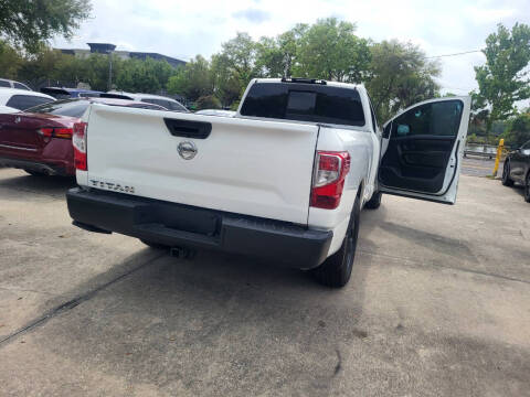2019 Nissan Titan S