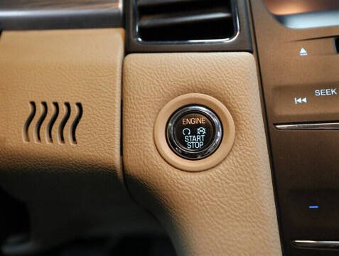2015 Ford Taurus SEL