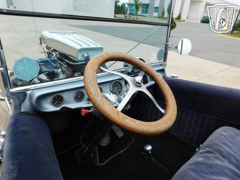 1921 Ford Model T