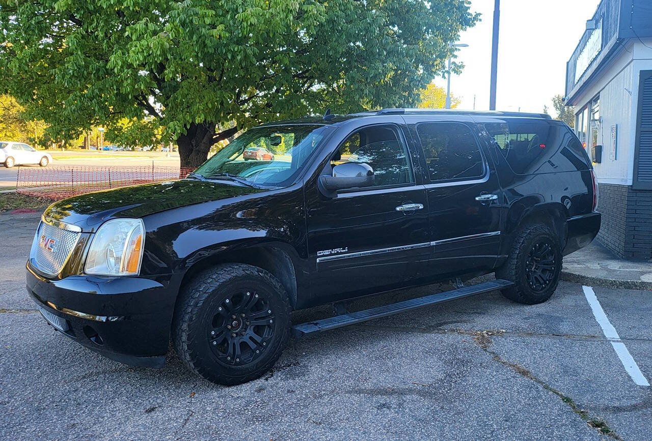 2011 GMC Yukon XL for sale at Streaks Auto Smart in Raleigh, NC