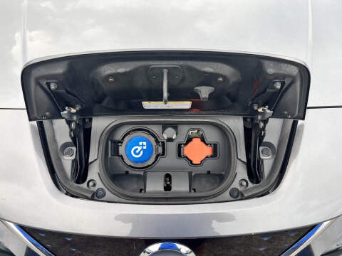 2021 Nissan LEAF SL PLUS