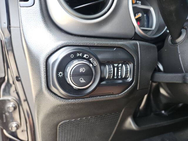 2022 Jeep Gladiator Willys