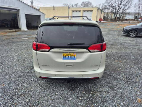 2017 Chrysler Pacifica Limited