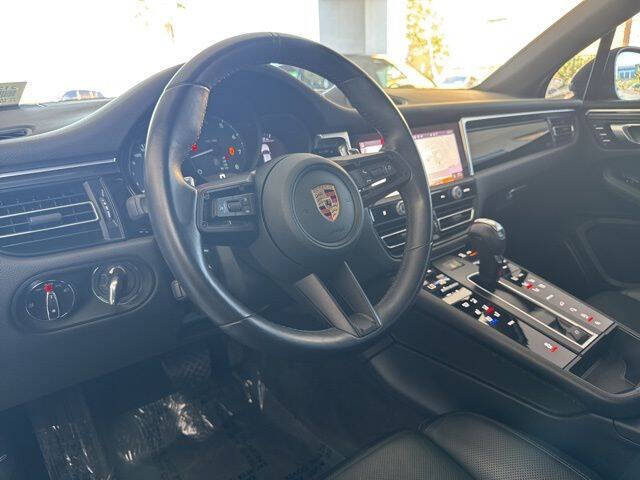 2023 Porsche Macan