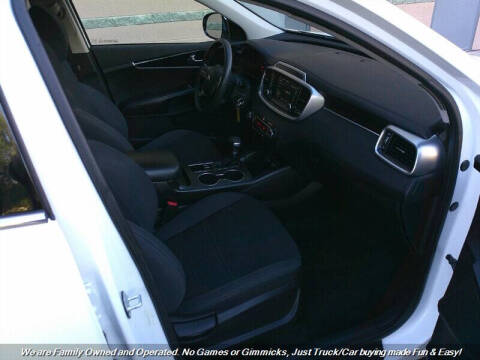 2019 Kia Sorento LX V6