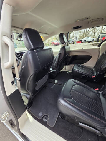 2018 Chrysler Pacifica Touring L