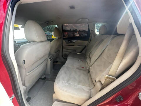 2016 Nissan Rogue SV