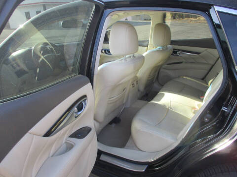 2013 Infiniti M37