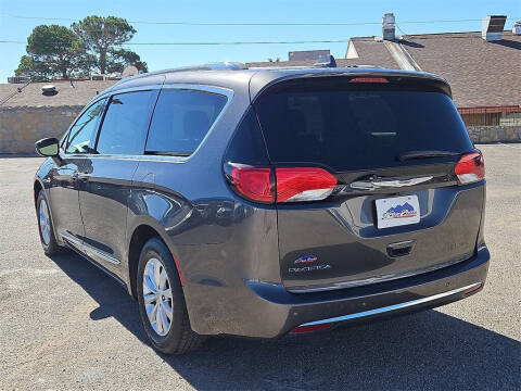 2019 Chrysler Pacifica Touring L