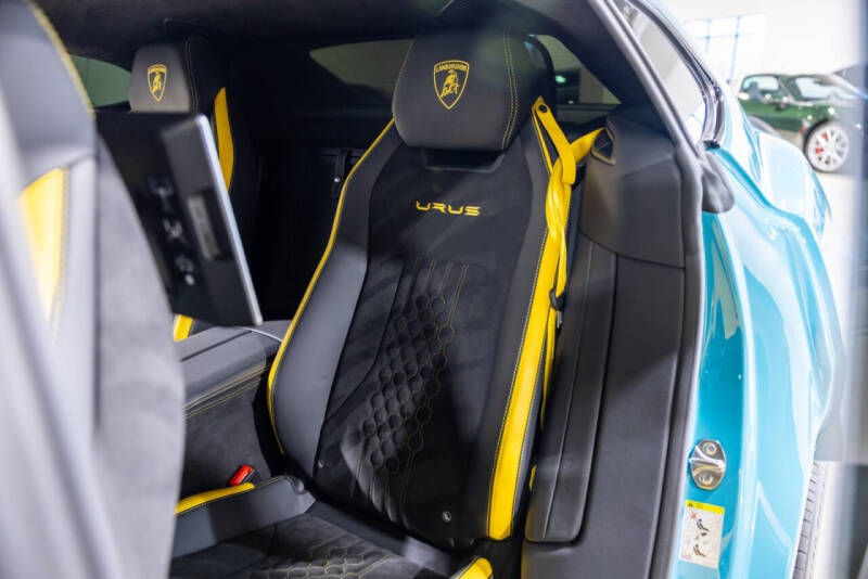 2024 Lamborghini Urus S