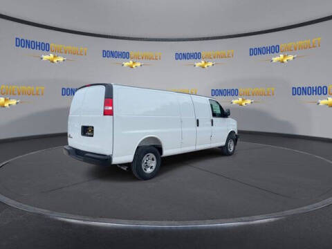2025 Chevrolet Express 2500