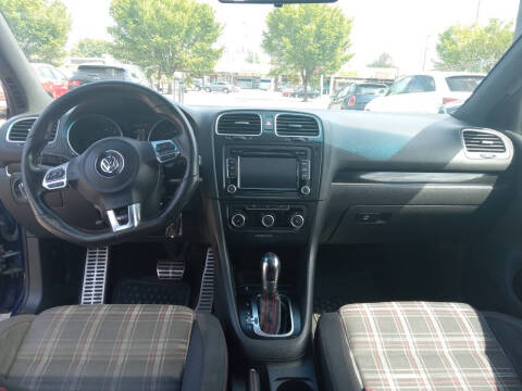 2011 Volkswagen GTI Base PZEV