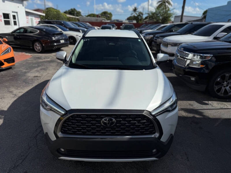 2023 Toyota Corolla Cross XLE