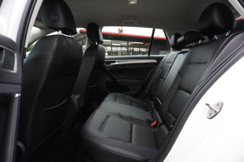 2016 Volkswagen e-Golf SEL Premium