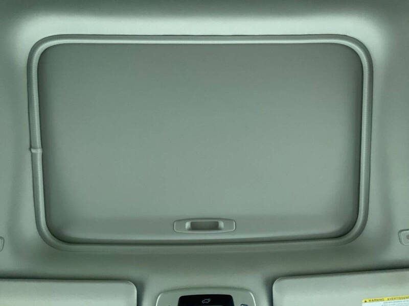 2025 Toyota Sienna XLE 7-Passenger