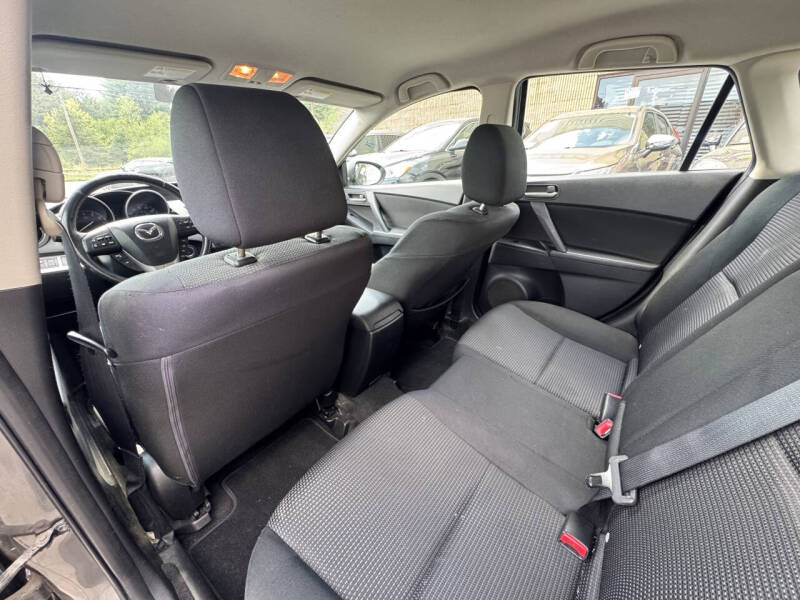 2013 Mazda MAZDA3 i Touring