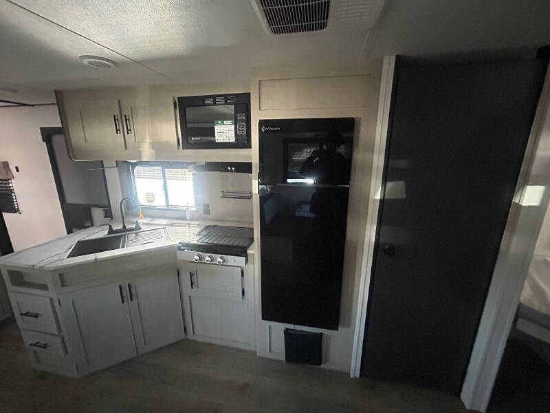 2026 Shasta RV 527BHS