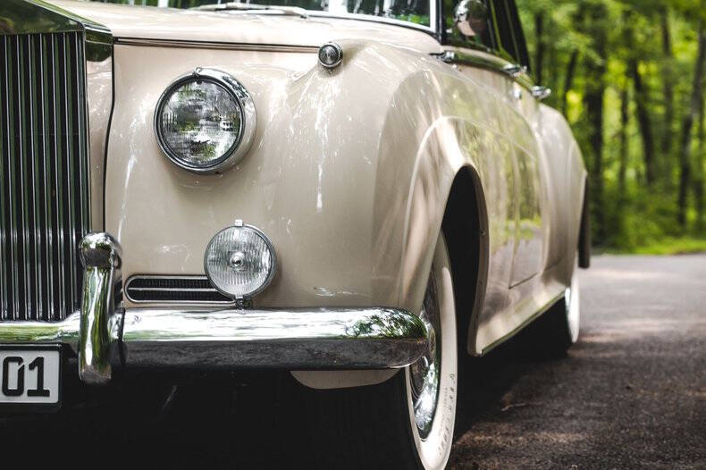 1961 Rolls-Royce SILVER CLOUD LWB