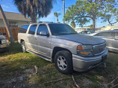 2004 GMC Yukon XL Denali