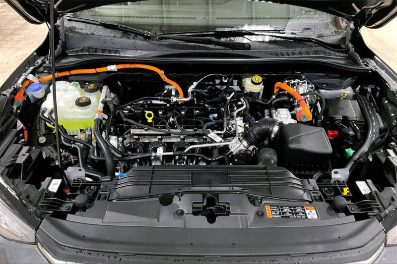 2026 Ford Escape Hybrid ST-Line Select