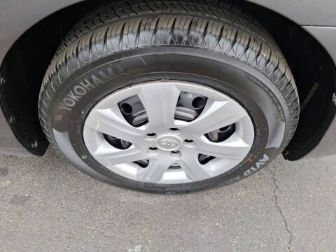 2010 Toyota Camry LE