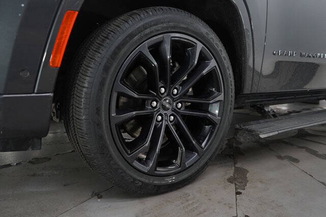 2022 Jeep Grand Wagoneer Obsidian