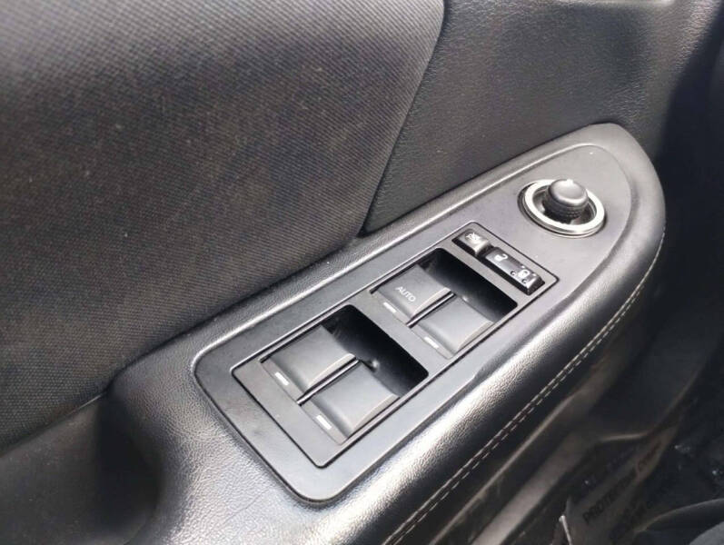 2014 Chrysler 200 Touring